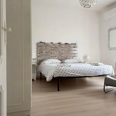 Apartment La Signora Dei Fiori